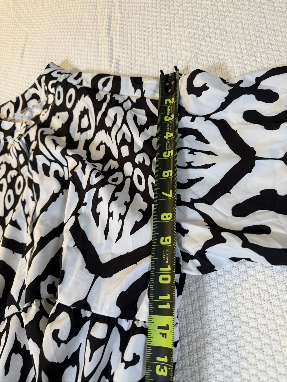 Boutique Black & White Ikat Print Tiered Mini Dress Bell Sleeve 2XL - Picture 8 of 9